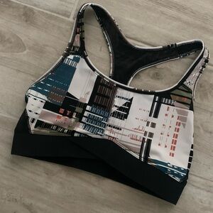 NWOT!! Victoria Sport Sports Bra